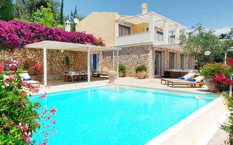 Villa Aspro: Piscina, Recurso, Eco Hotel, Hotel, Villa, Mueble Para Exteriores, Ciudad De Vacaciones