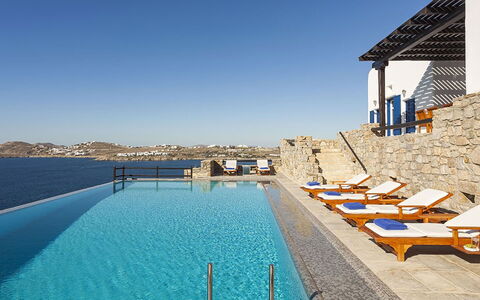 Villa Ariano: Azul, Piscina, Recurso, Mar, Costa, Villa, Ciudad De Vacaciones, Hotel, Balneario, Sunlounger