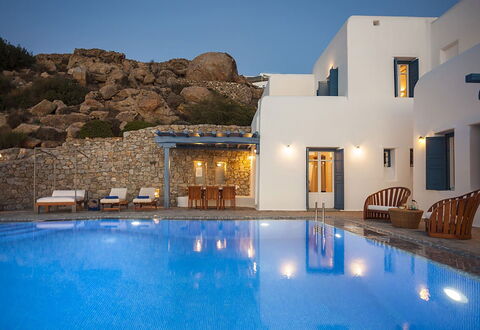 Villa Anassa: Azul, Piscina, Recurso, Costa, Ciudad De Vacaciones, Hotel, Eco Hotel, Bahía, Villa