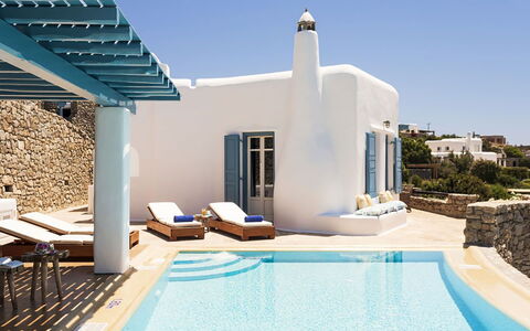 Villa Elpida: Azul, Piscina, Recurso, Diseño, Mueble Para Exteriores, Sombra, Silla, Hotel, Villa, Eco Hotel