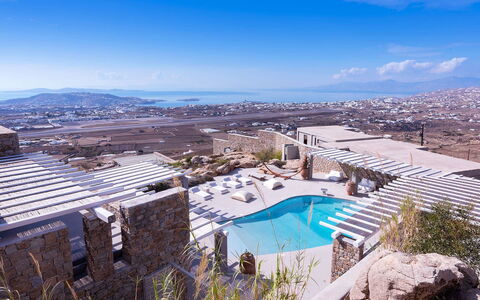 Villa Stardust: Recurso, Piscina, Villa, Ciudad De Vacaciones