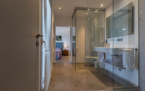 Baloo: Diseño De Interiores, Piso, Suelo, Pared, Techo, Baño, Arreglo De Tubería, Encendiendo, Habitación, Puerta