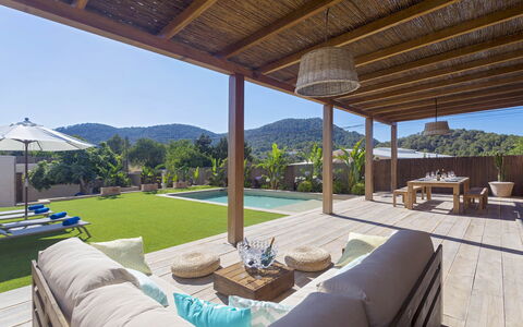 Villa Allegra: Recurso, Porche, Mueble, Eco Hotel, Sombra, Cubierta, Piscina, Mueble Para Exteriores, Ocio, Manchas De Madera