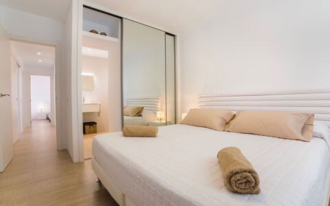 Villa Sabor: Diseño De Interiores, Mueble, Cama, Piso, Pared, Habitación, Suelo, Madera, Techo, Habitación