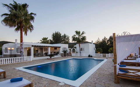 Villa Sabor: Piscina, Recurso, Sombra, Inmuebles, Silla, Hacienda, Eco Hotel, Villa, Hotel