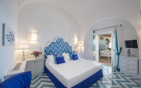Villa Melissa: Azul, Mueble, Recurso, Hotel, Silla, Piscina, Ciudad De Vacaciones, Eco Hotel, Villa, Hotel Boutique