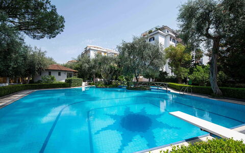 Apartment Amina: Piscina, Recurso, Inmuebles, Hacienda, Ocio, Thermae, Eco Hotel, Sombra, Reflexión, Villa