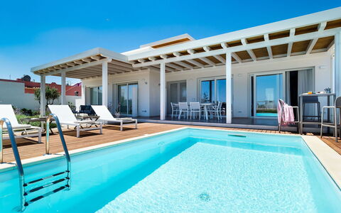 Villa Matilde: Piscina, Recurso, Eco Hotel, Mueble Para Exteriores, Sombra, Villa, Inmuebles, Hotel, Balcón