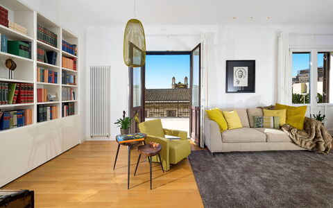 La Terrazza: Mueble, Diseño De Interiores, Piso, Suelo, Pared, Suelos De Madera, Sofá, Madera, Habitación, Sala