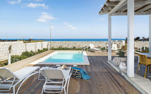 Thyme: Recurso, Mueble Para Exteriores, Piscina, Eco Hotel, Mar, Silla, Sombra, Sunlounger, Villa, Paraguas
