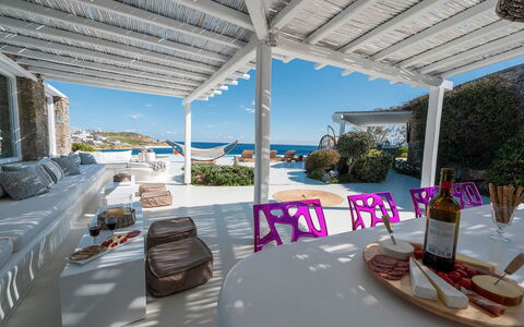 Seaside Villa: Recurso, Casa, Mueble Para Exteriores, Inmuebles, Eco Hotel, Piscina, Villa, Silla, Patio, Hotel
