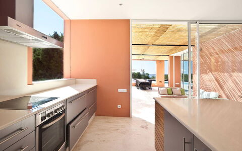Villa Twilight: Madera, Diseño De Interiores, Piso, Techo, Cocina, Suelo, Mueble, Mostrador, Casa, Manchas De Madera