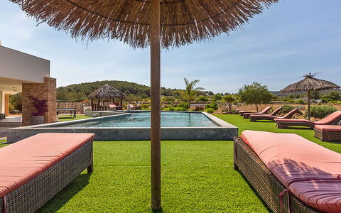 Villa Castiglioni: Recurso, Eco Hotel, Hacienda, Piscina, Cubrir Con Paja, Hotel, Villa, Patio