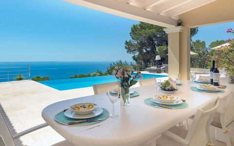 Villa Beleza: Mueble, Silla, Mesa, Recurso, Mar, Cocina Y Comedor Mesa, Eco Hotel, Sombra, Costa, Oceano