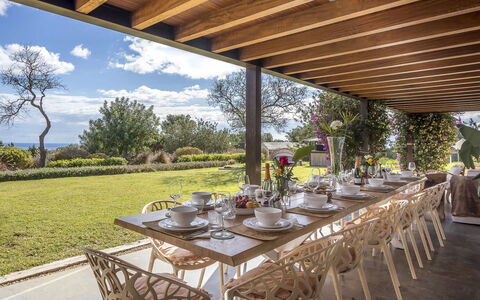 Villa Papiro: Mueble, Jardín, El Terreno Del Lote, Silla, Cocina Y Comedor Mesa, Paisajismo, Mueble Para Exteriores, Mesa Al Aire Libre, Césped, Yarda