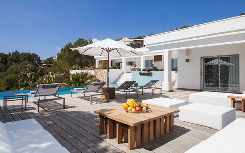 Villa Jondal: Mueble Para Exteriores, Mueble, Piscina, Recurso, Silla, Casa, Paraguas, Sunlounger, Eco Hotel, Sombra