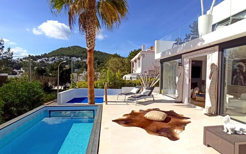 Villa Seahorse: Piscina, Recurso, Mueble, Departamento, Silla, Eco Hotel, Hotel, Mueble Para Exteriores, Sombra, Villa
