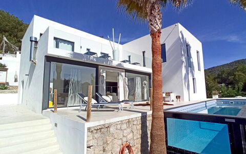 Villa Seahorse: Piscina, Casa, Recurso, Inmuebles, Villa, Hotel, Balcón, Eco Hotel, Mansión