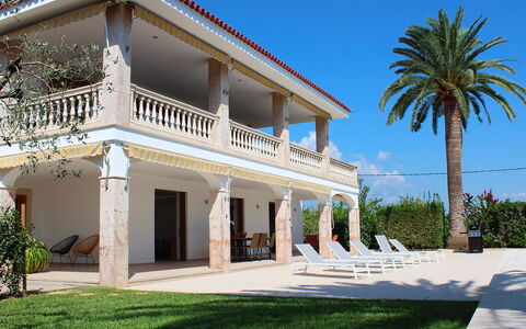 Villa Acapulco: Arquitectura, Casa, Barrio Residencial, Inmuebles, Balcón, Mansión, Columna, Sombra, Villa, Hacienda