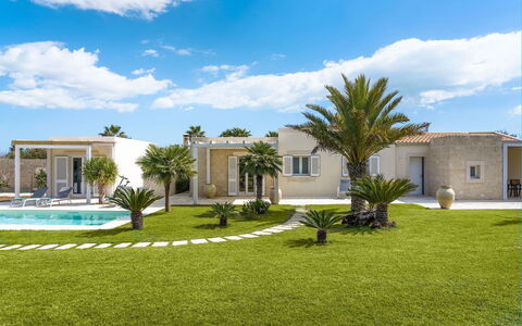 Villa Doddi: Casa, Inmuebles, Sombra, Jardín, Paisajismo, Villa, Hacienda, Eco Hotel, Mansión