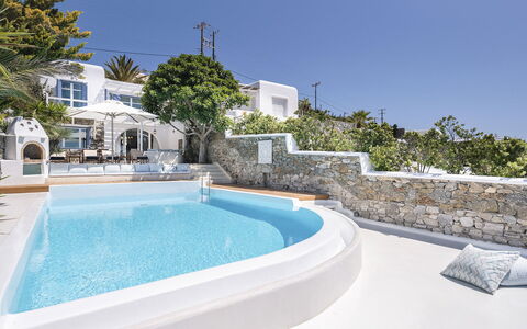 Villa Tiche: Piscina, Hotel, Villa, Planta De Casa, Recurso, Mansión, Patio, Maceta, Eco Hotel