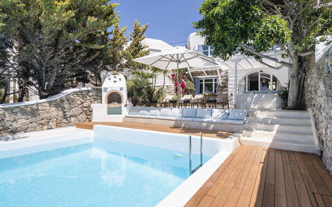 Villa Tiche: Piscina, Recurso, Inmuebles, Villa, Escalera, Diseño, Maceta, Mansión, Planta De Casa, Patio