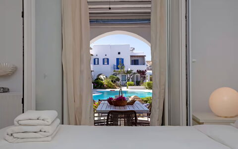 Mykonos Pool House 8: Piscina, Recurso, Casa, Departamento, Sunlounger, Hotel, Mueble Para Exteriores, Villa, Silla, Eco Hotel
