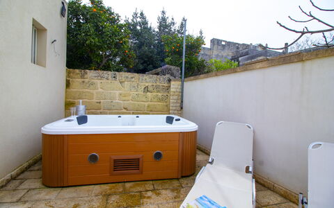 Coclea Heritage Suites: Arreglo De Tubería, Bañera, Piscina, Jacuzzi, Manchas De Madera, Hotel, Planta De Casa, Plomería, Recurso