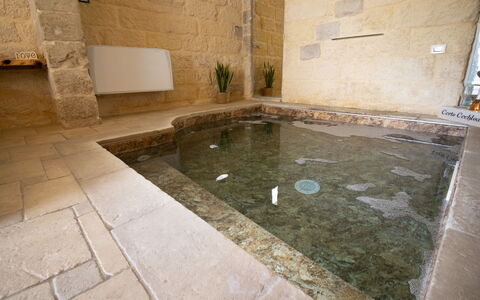 Coclea Heritage Suites: Piso, Suelo, Material Compuesto, Loseta, Piscina, Arreglo De Tubería, Losa, Hotel, Caliza