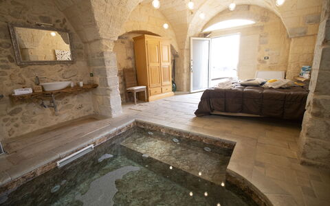 Coclea Heritage Suites: Piso, Suelo, Techo, Piscina, Lámpara, Hotel, Recurso