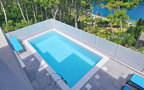 Aloa Iv: Azul, Piscina, Material Compuesto, Recurso, Mueble Para Exteriores, Eco Hotel, Sombra, Hotel, Sunlounger, Villa