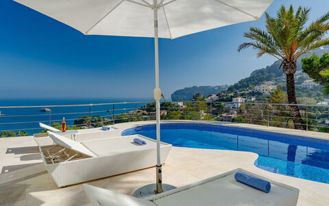Tintorera Mar Azul: Piscina, Recurso, Inmuebles, Eco Hotel, Hacienda, Villa, Hotel, Ciudad De Vacaciones, Balneario, Mansión
