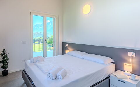La Serena: Techo, Habitación, Cama, Hotel, Lecho, Marco De La Cama, Recurso, Villa, Almohada, Suite