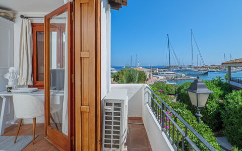 Residenza Rudalza: Barco, Centro De Deportes Acuáticos, Watercraft, Mar, Puerto, Departamento, Muelle, Barcos Y Canotaje - Efectos Y Equipo, Puerto, Silla