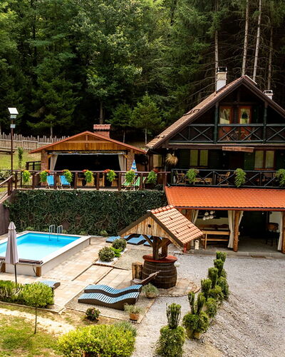 Pine Hill: Mar, Recurso, Piscina, Hotel, Balcón, Balneario, Ciudad De Vacaciones, Villa, Playa, Pretil