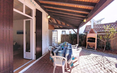 La Belle Héricart: Barrio Residencial, Casa, Casa, Puerta, Departamento, Suburbio, Balcón, Patio, Yarda, Entrada De Coches