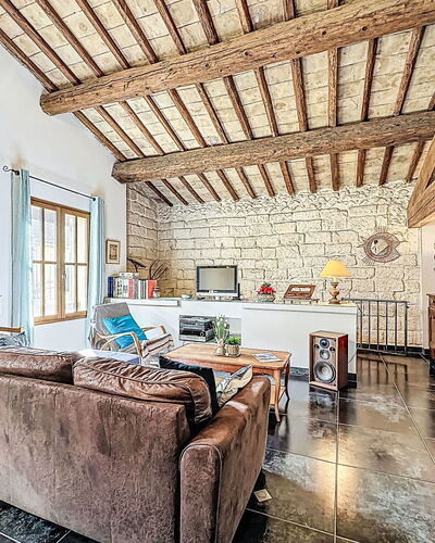 Villa Beauvau: Arbusto, Barrio Residencial, Diseño Urbano, Jardín, Departamento, Cobertura, Cobertura Del Suelo, Hacienda, Balcón, Inmuebles