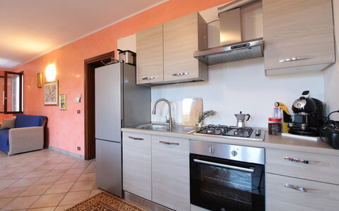 Villa Camerini, Nature, Bikes and Beaches: Cocina, Fregadero, Electrodoméstico, Aparato De Cocina, Diseño De Interiores, Mueble, Mostrador, Habitación, Gabinetes, Piso