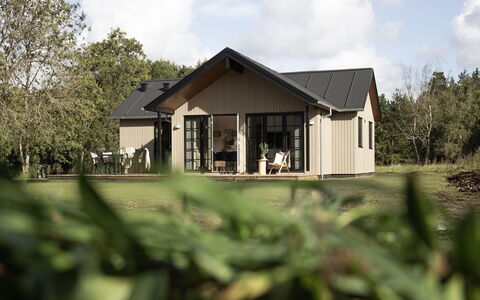 Emin - 2.8Km from the Sea