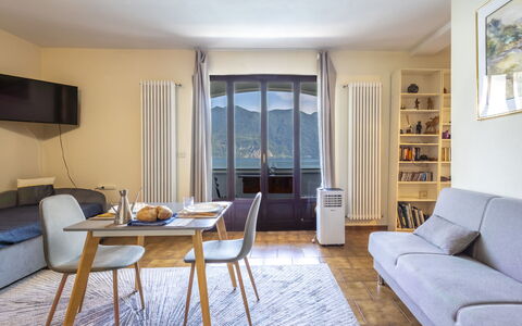 Leonard Lake: Diseño De Interiores, Mueble, Piso, Habitación, Madera, Suelo, Departamento, Casa, Sofá, Encendiendo