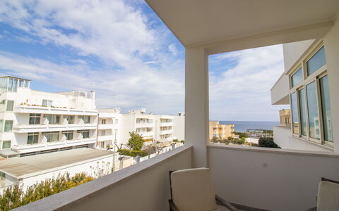 Anisia'S Home Otranto: Departamento, Arquitectura, Barrio Residencial, Condominio, Balcón, Uso Mixto, Hotel, Ático, Recurso