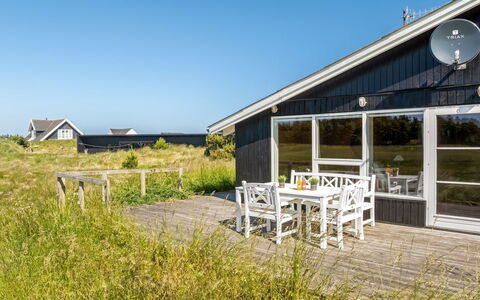 Gunborg - 800M from the Sea: Techo, Piso, Diseño De Interiores, Suelo, Material Compuesto, Mueble, Recurso, Hotel, Diseño, La Luz Del Día