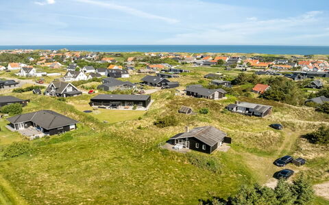 Gunborg - 800M from the Sea: Techo, Piso, Diseño De Interiores, Suelo, Material Compuesto, Mueble, Recurso, Hotel, Diseño, La Luz Del Día