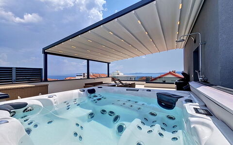 Trogir Okrug Gornji 326: Piscina, Material Compuesto, Recurso, Mueble Para Exteriores, Sombra, Silla, Hotel, Diseño, Eco Hotel, Balcón