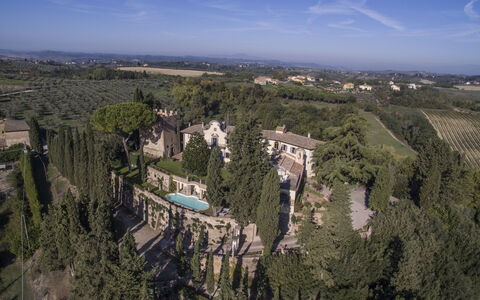 Castello di Cabbiavoli: Paisaje, Inmuebles, Mansión, Paisajismo, Hacienda, Villa, Casa Histórica, Hojas Perennes, Palacio
