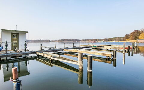 Bungalow am Grienericksee: Agua, Cuerpo De Agua, Camino Acuático, Muelle, Corriente De Agua, Lago, Muelle, Banco, Reflexión, Canal