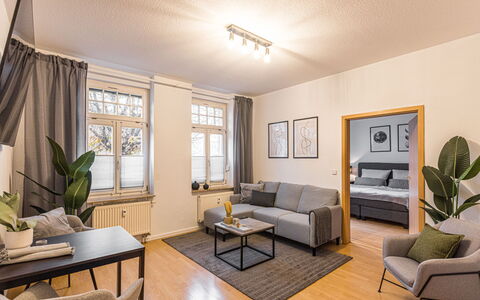 Scandinavian Business Apartment: Diseño De Interiores, Sofá, Mueble, Sala, Piso, Suelo, Habitación, Departamento, Suelos De Madera