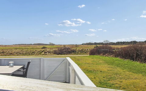 Amlethus - 2.3Km from the Sea: Cabaña, Cobertizo, \Choza, Casa De Campo, Pradera, Choza, Granero, Cuarto De Troncos, Edificios Del Jardín