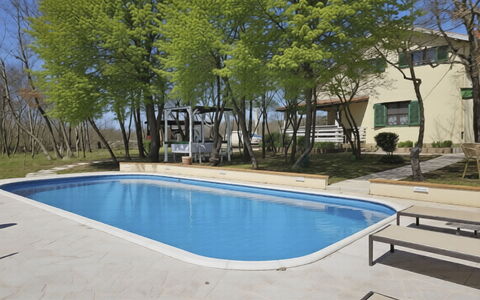Country Pleasure Cottage: Departamento, Recurso, Silla, Sombra, Balcón, Cocina Y Comedor Mesa, Restaurante, Eco Hotel, Hotel