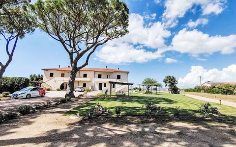 Bibbona 15: Cielo, Inmuebles, Sombra, Villa, Mansión, Hacienda, Casa De Campo